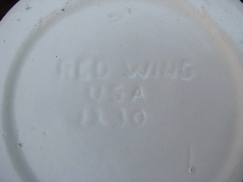 Vintage Red Wing pottery console bowl, antiqued ivory Magnolia pattern