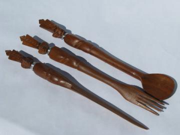 Vintage salad set, knife, fork & spoon w / hand-carved wood figures