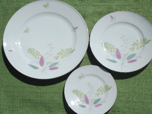 Vintage set for 8 Bavaria porcelain, pink, green yellow flowering grass