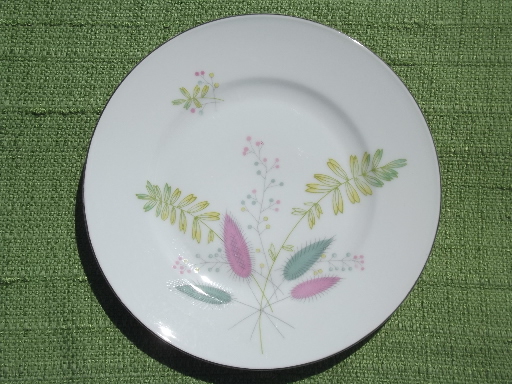 Vintage set for 8 Bavaria porcelain, pink, green yellow flowering grass