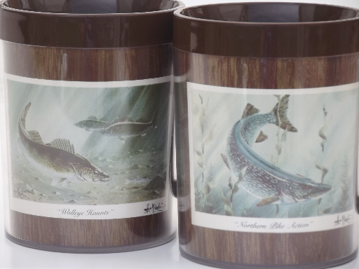 Vintage Thermo-Serv insulated plastic cups, fish art print coffee mugs