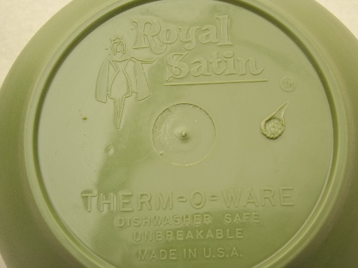 Vintage Therm-O-Ware insulated plastic dishes, Royal Satin green & white