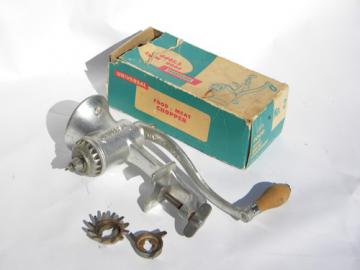 Vintage Universal kitchen food & meat chopper w/3 cutters&original box
