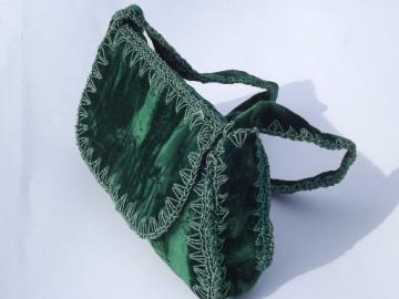 Vintage velvet handbag purse made in Italy, retro 50s 60s emerald green