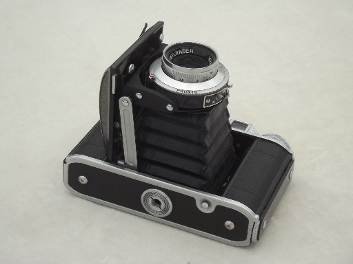 Vintage Voightlander Perkeo 1 camera in original leather case camera bag
