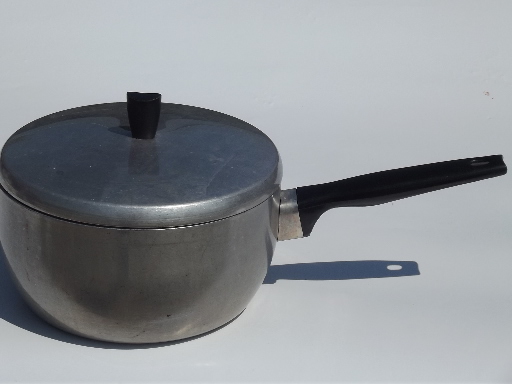 Vintage WearEver aluminum saucepans & lids  set, 3 qt 2 qt 1 1/2 quart