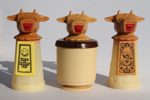 Vintage Whirley plastic moo cow creamers, retro cream pitcher collection