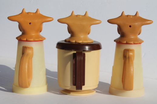 Vintage Whirley plastic moo cow creamers, retro cream pitcher collection