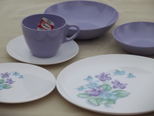 Violet corsage melmac dishes set, vintage Marcrest melmac dinnerware for 6